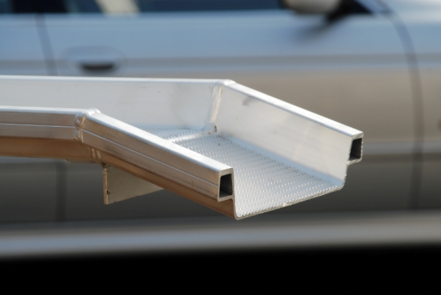 ALTEC_ABS_082_00_001_aluminium_rampa (3).jpg